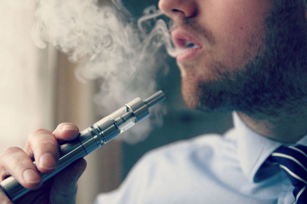 DeBunking - Myths Associated with E-cigarettes and Vaping