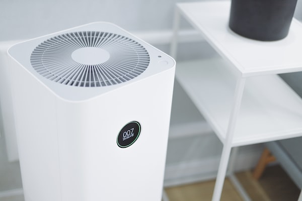 What types of air cleaners are available on the market?