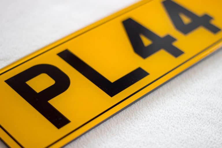 Ready for a New Number Plate? 5 Things to Keep in Mind