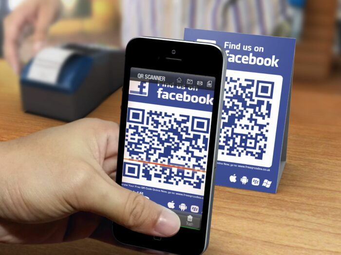 Facebook QR Code Allows You To Place Your Order By Touching It!