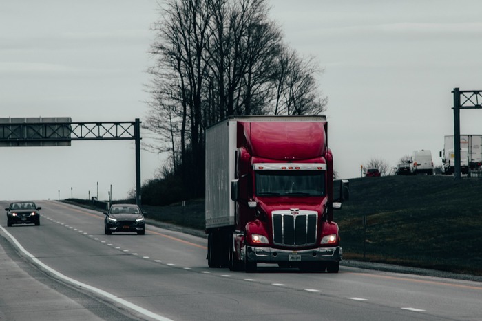 3 Accident Prevention Tips To Avoid Collisions With Trucks