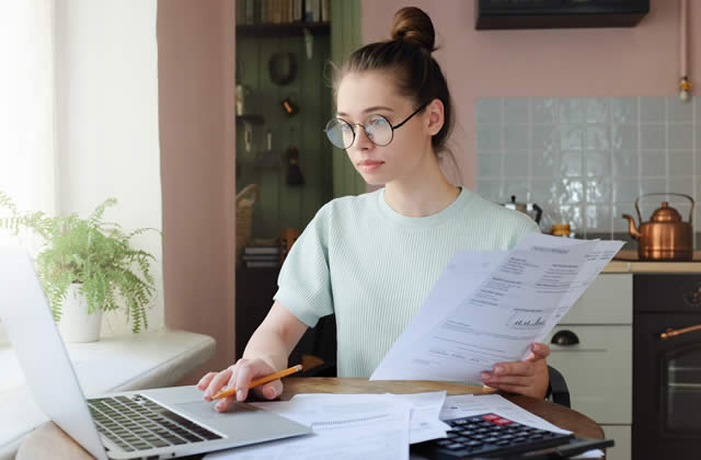 Digital Loan Management Tips Every College Student Should Know